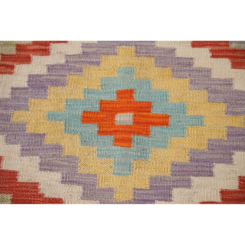 Southwestern Kilim Accent Rug Reversible Flatweave Wool Carpet - 3'4"x 4'11"