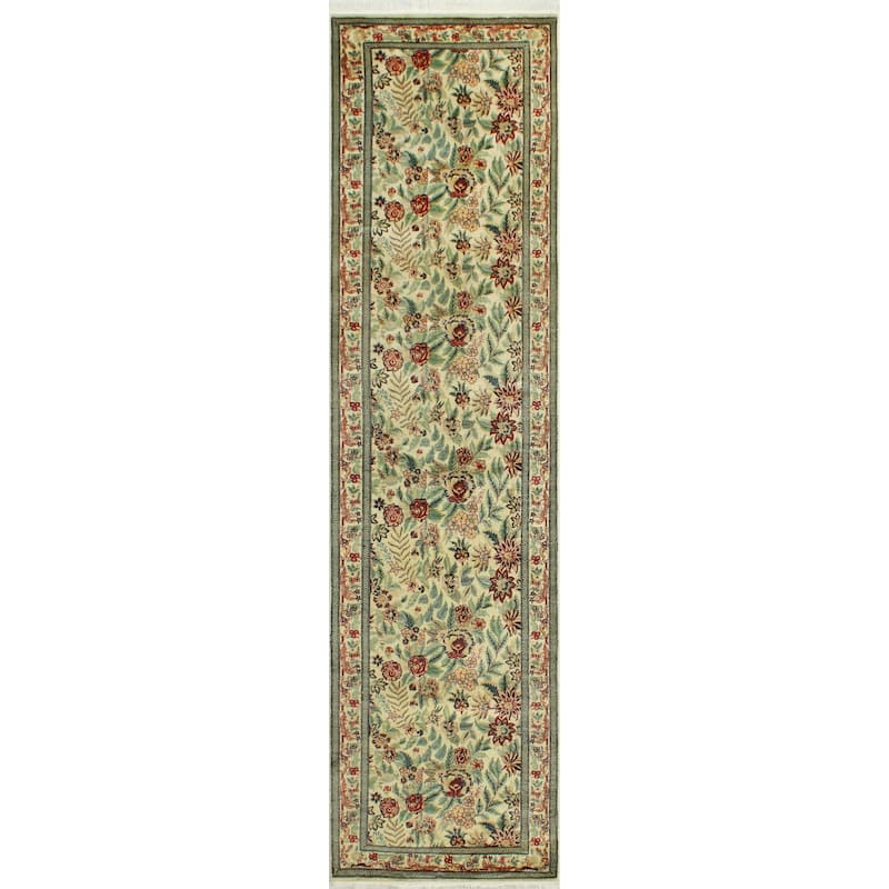 Pak-Persian Elianne Ivory /Lt. Green Runner - 2'8" x 9'11"
