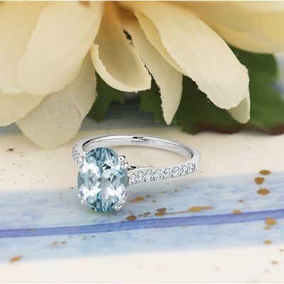 Auriya 1 5/8ct Fancy Oval Aquamarine and Diamond Engagement Ring 1/4ctw 14k Gold