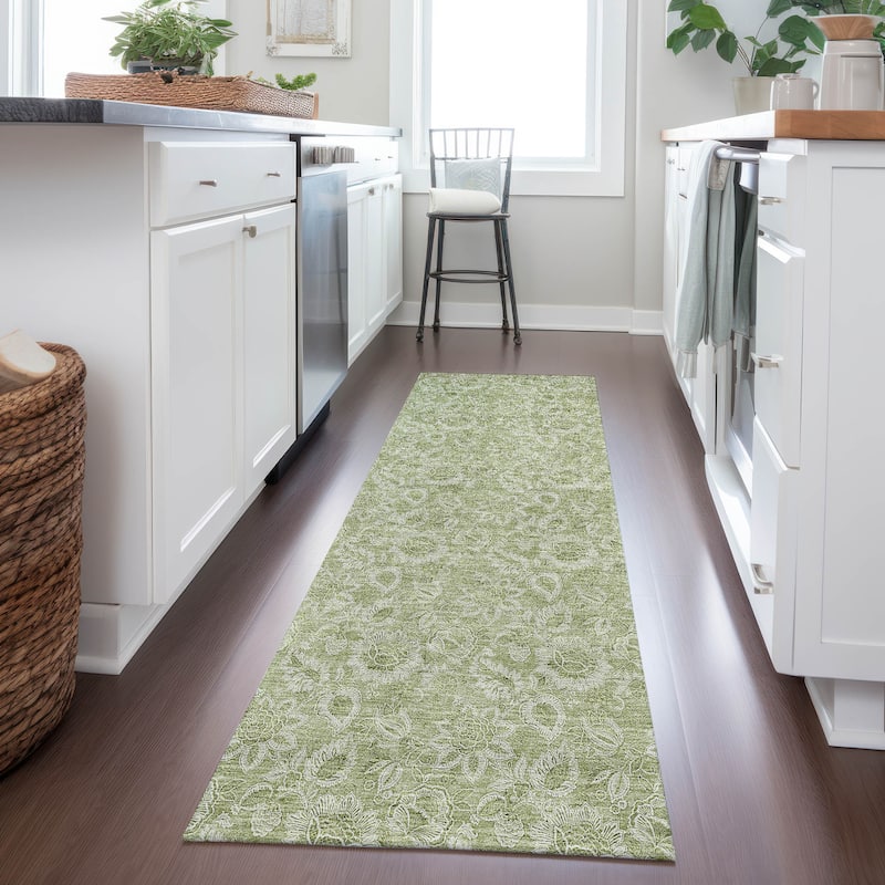 Machine Washable Indoor/ Outdoor Chantille Floral Farmhouse Rug - Aloe - 2'3" x 7'6"