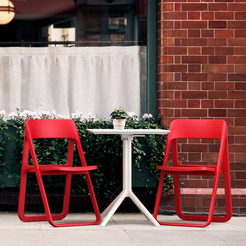 32.25" Red Solid Outdoor Resin Folding Chair