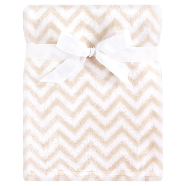 slide 1 of 1, Hudson Baby Infant Silky Plush Blanket, Tan Chevron, 30x40 inches - Tan Chevron - 30x40 inches 30x40 inches - Tan Chevron