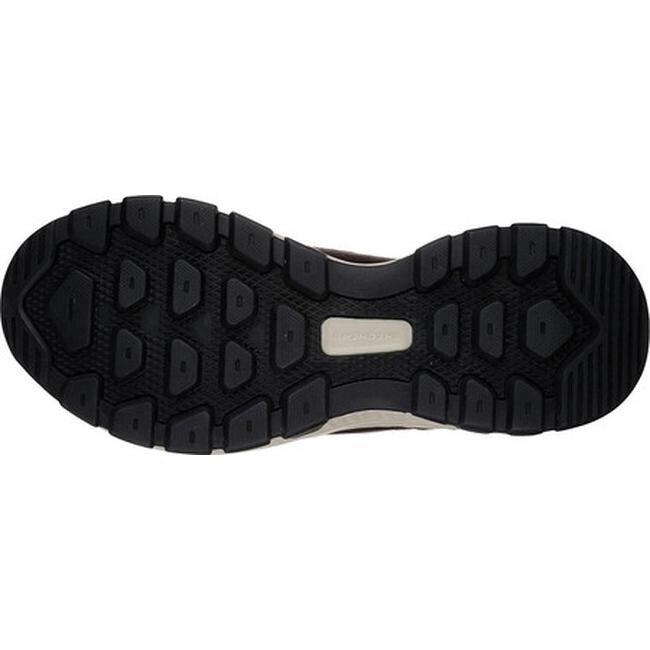 skechers relaxed fit outland 2.0 men's water resistant sneakers