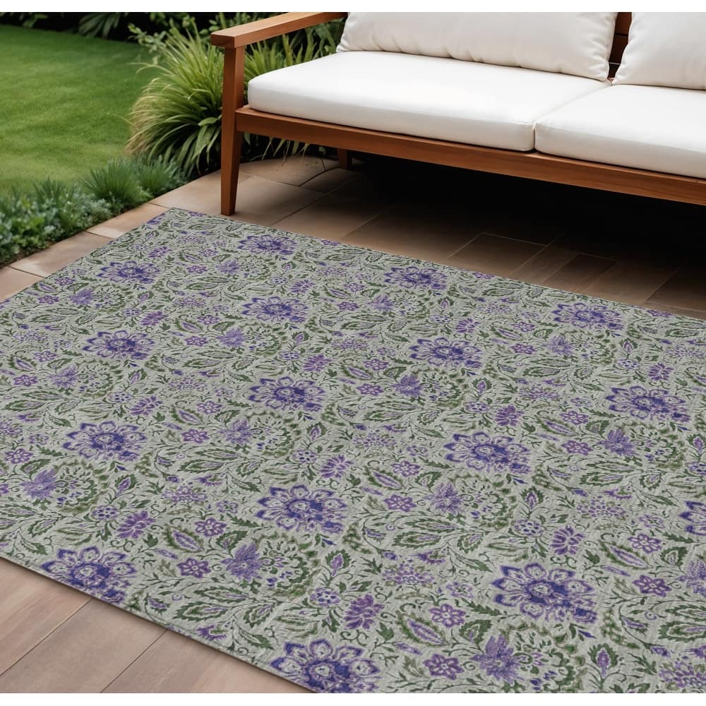 HomeRoots Floral Transitional Rectangle Outdoor Rug