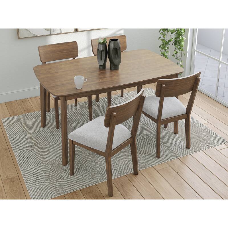 Signature Design by Ashley Favelon Dining Table and 4 Chairs (Set of 5)