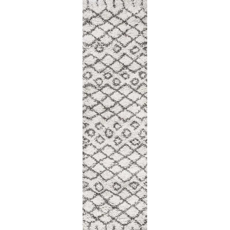 JONATHAN Y Tela Moroccan Diamond Shag Area Rug - 2 X 8 - Beige/Dark Gray