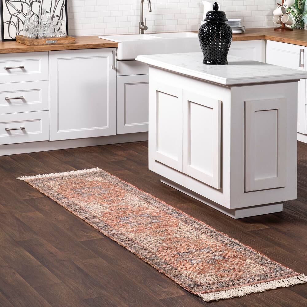 Lennox Persian Medallion Tassel Area Rug