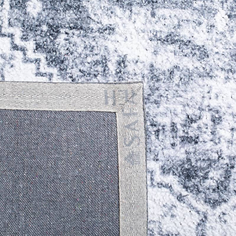 SAFAVIEH Handmade Classic Vintage Iselore Transitional Polyester Rug