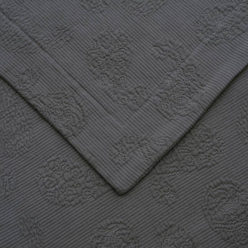 Superior Paisley Cotton Decorative Bedspread Set