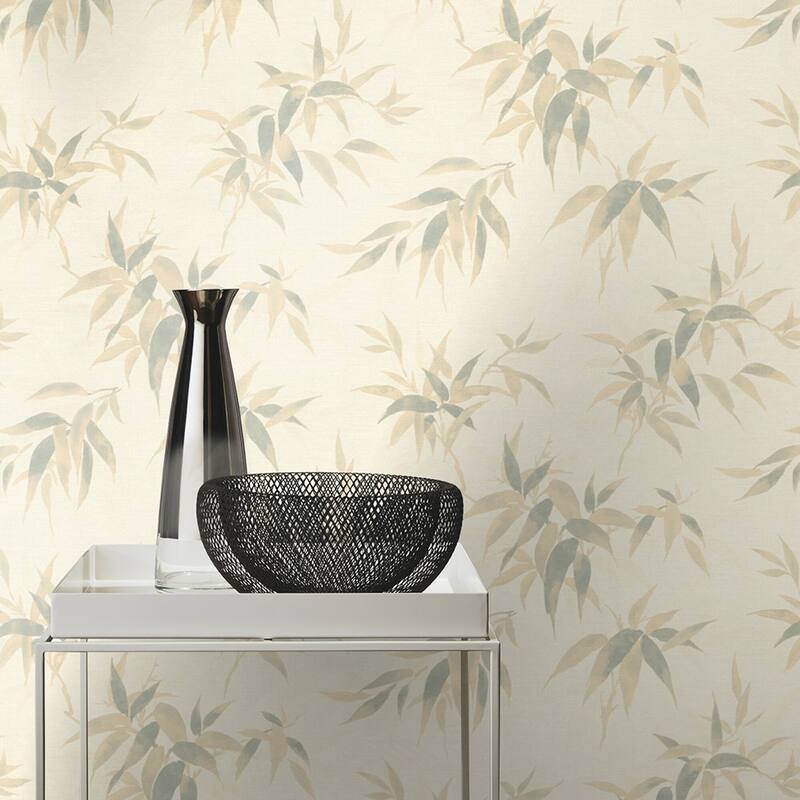 Advantage Minori White Leaves Wallpaper - 20.9in x 396in x 0.025in - 20.9in x 396in x 0.025in