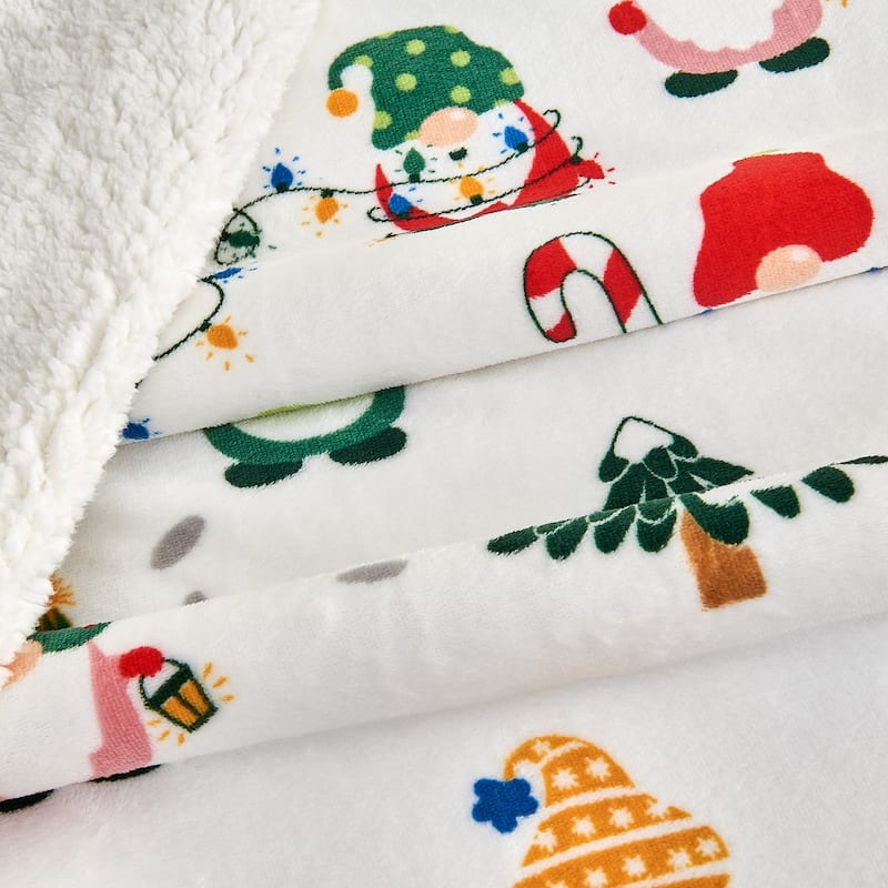 Linery & Co. Velvet Plush Fleece Reversible Sherpa Holiday Printed Throw.
