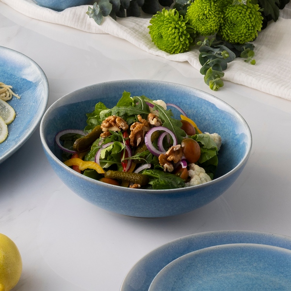 Colorwave Kiln Azure Round Vegetable Bowl, 9.5