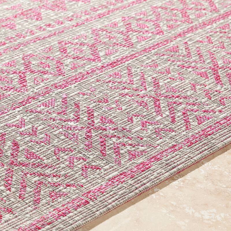 Artistic Weavers Powlett Vintage Southwestern Indoor/ Outdoor Area Rug