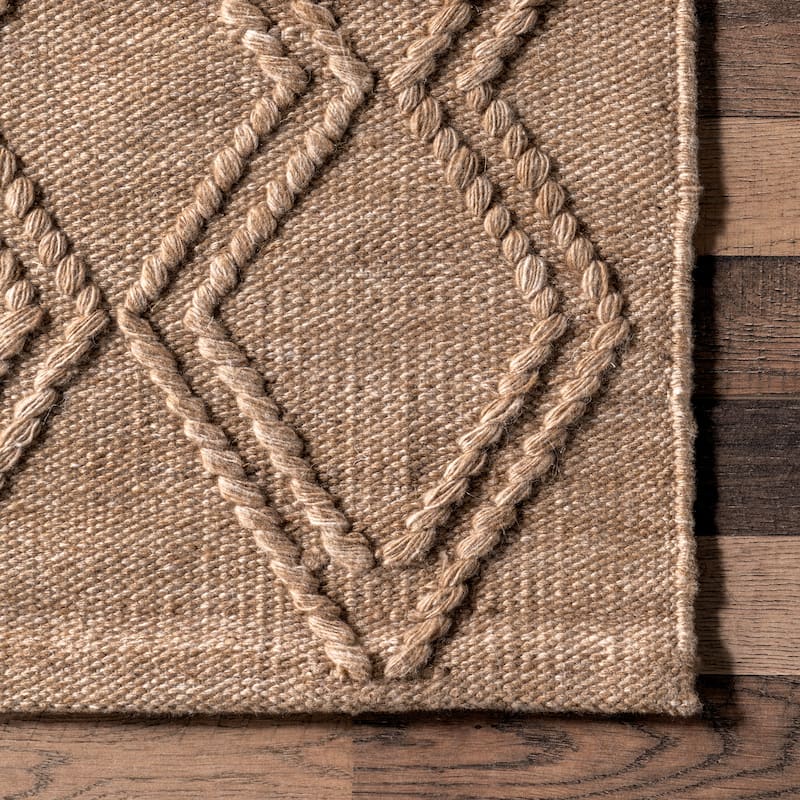 Nuloom Jovianne Textured Lattice Area Rug
