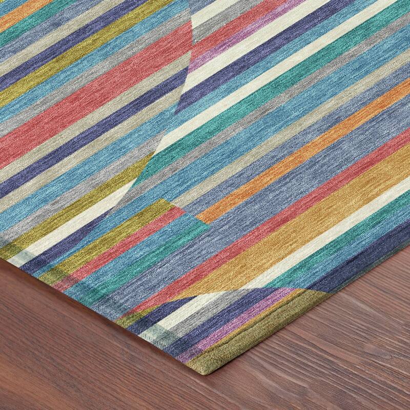 Machine Washable Indoor/ Outdoor Modern Cokedale Chantille Rug