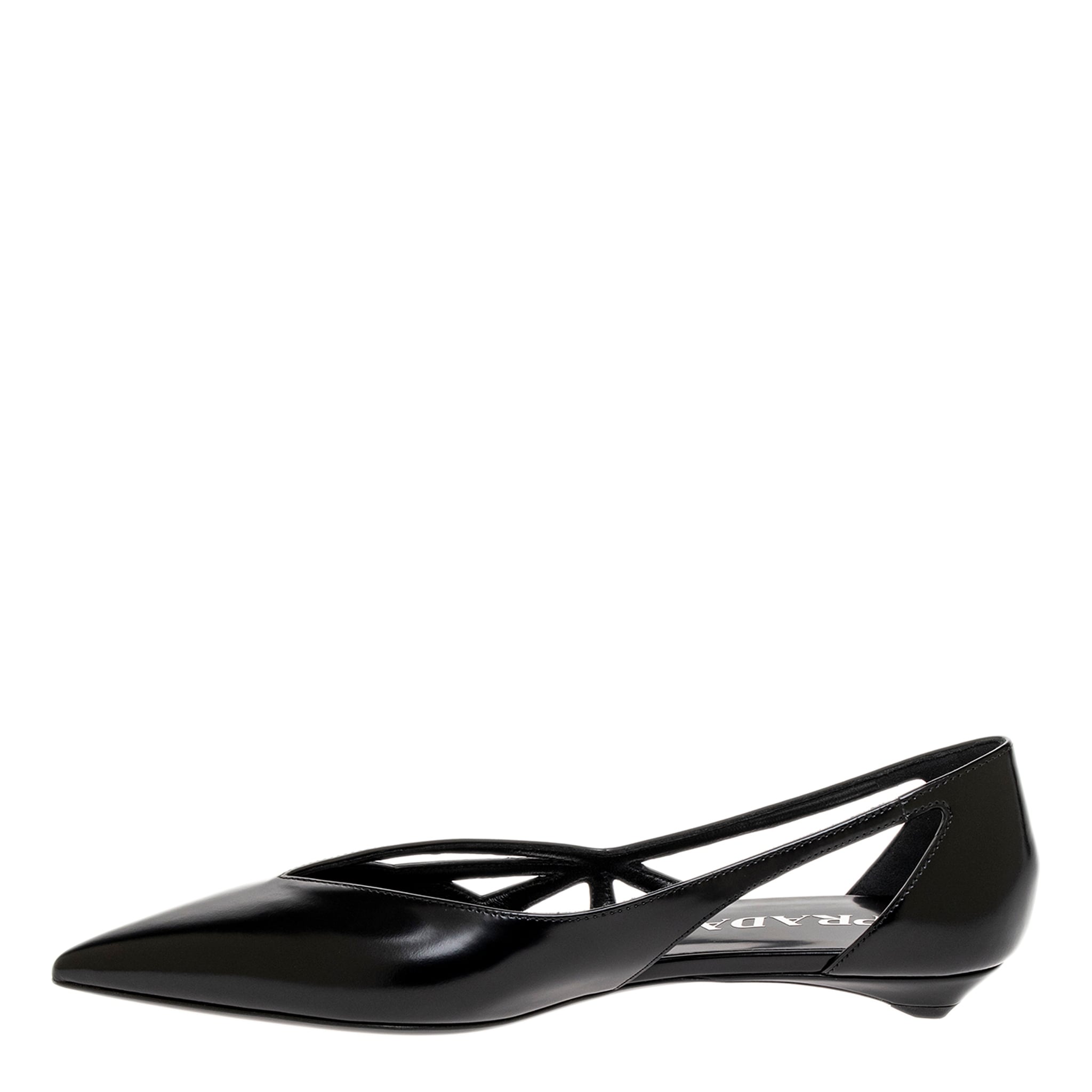 Prada Cut-out Ballet Flats - Overstock - 43005252