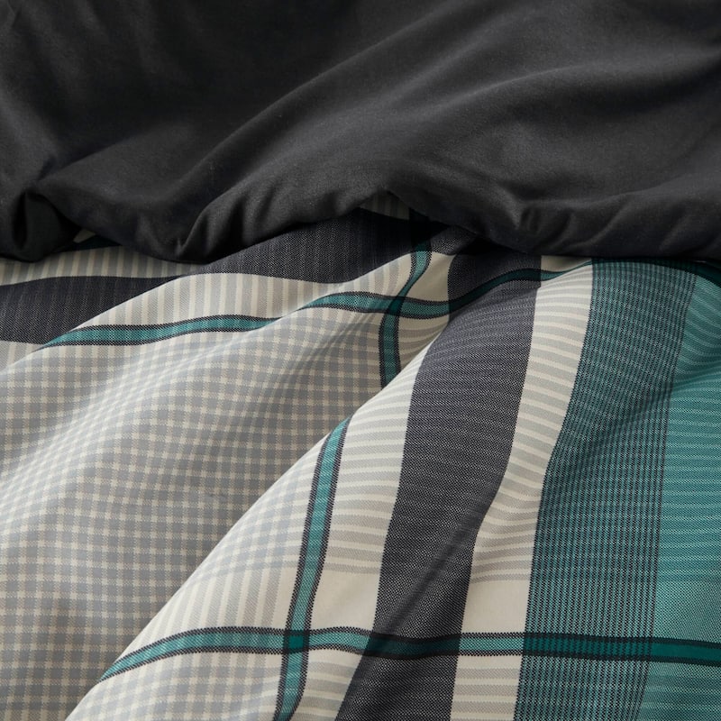 Intelligent Design Roger Plaid Comforter Set with Bed Sheets