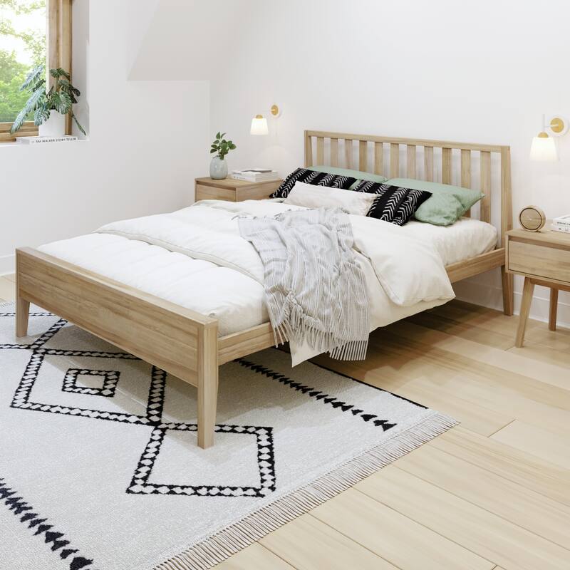 Max and Lily Scandinavian Queen-Size Bed with Slatted Headboard - Blonde