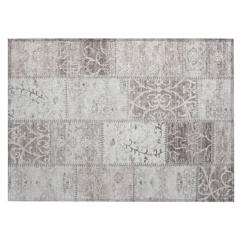 Machine Washable Indoor/ Outdoor Traditional Patchwork Chantille Rug