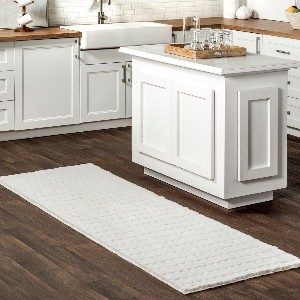 Nuloom Nia SuperiorWash Tile Faux Rabbit Machine Washable Area Rug