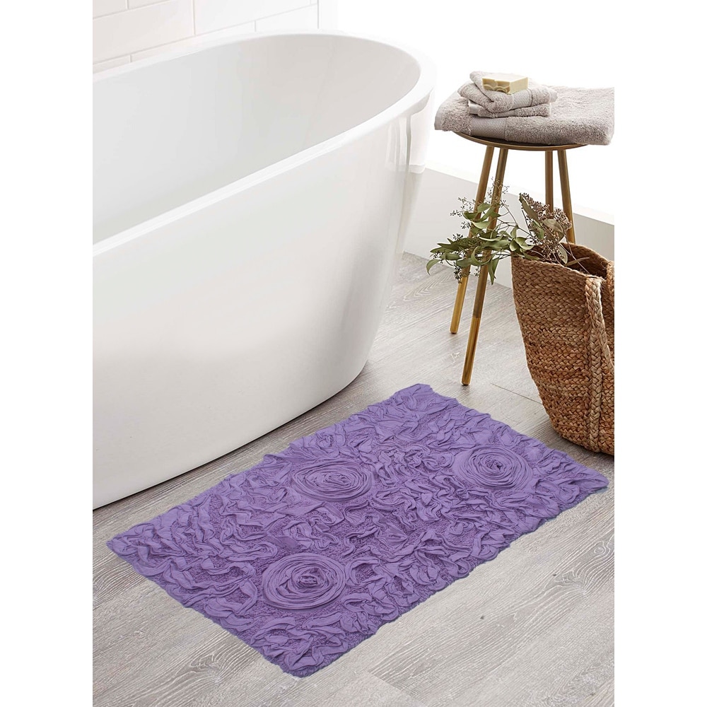 https://ak1.ostkcdn.com/images/products/is/images/direct/76703e2cc0d7d6137c392667c96ade4fc24d74bc/Bell-Flower-Bathroom-Rug%2C-Cotton-Soft%2C-Water-Absorbent-Bath-Rug%2C-Non-Slip-Shower-Rug-Machine-Washable-21%22x34%22-Rectangle.jpg