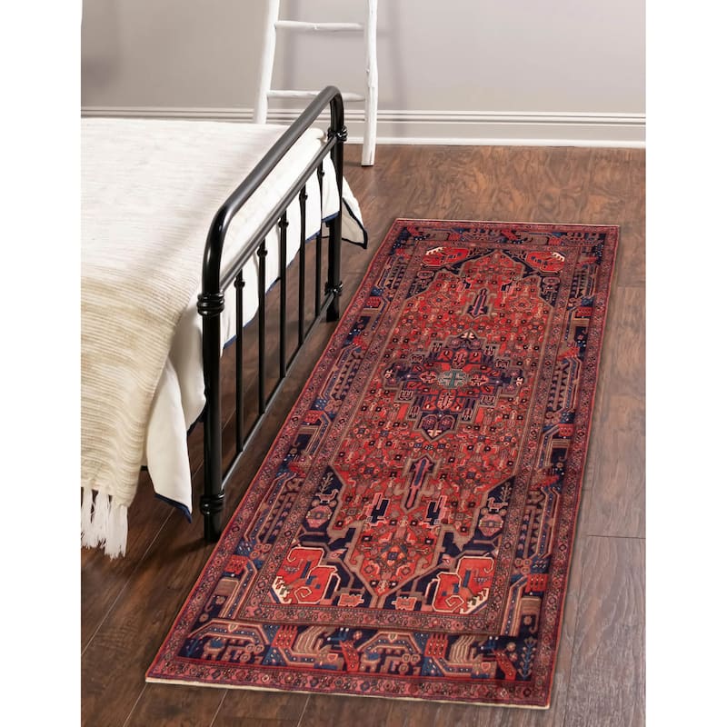 ECARPETGALLERY Hand-knotted Anatolian Vintage Red Wool Rug - 4'9 x 10'11