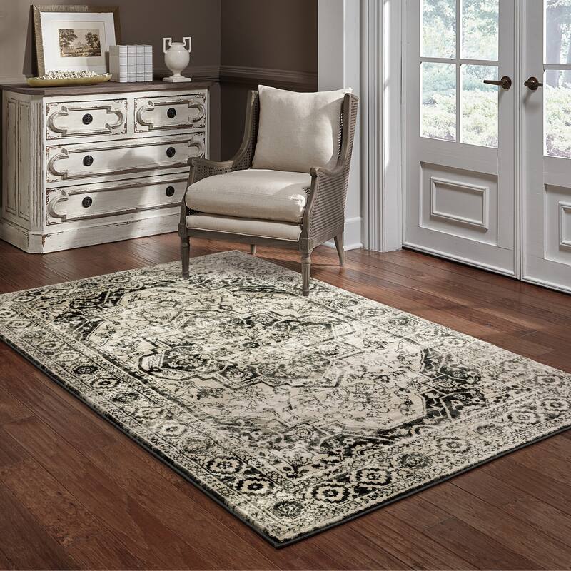 Style Haven Patricia Distressed Grey Medallion Area Rug