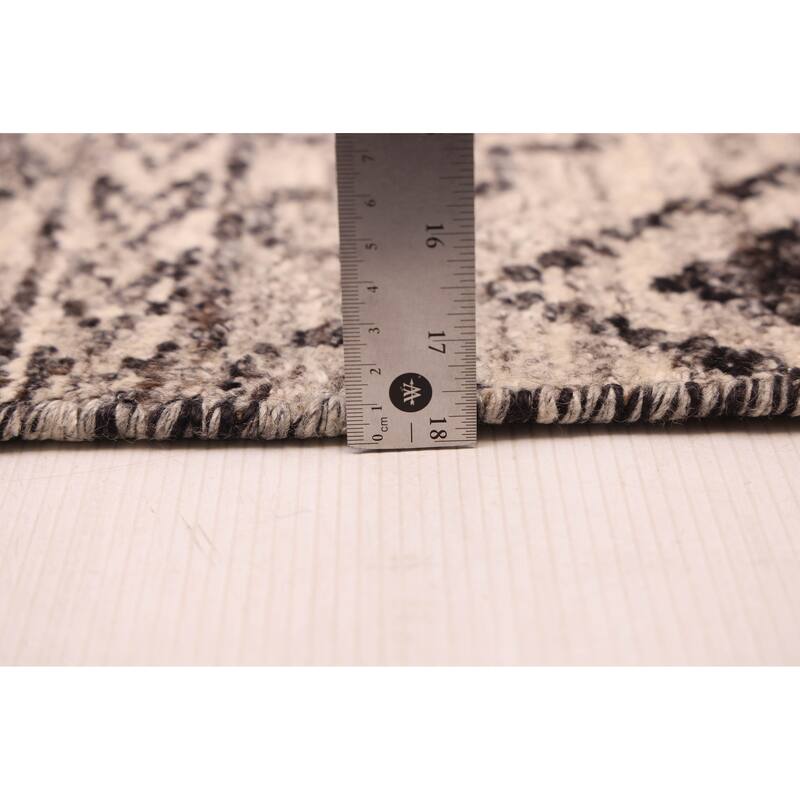 ECARPETGALLERY Hand-knotted Tangier Light Grey Wool Rug - 4'11 x 7'9