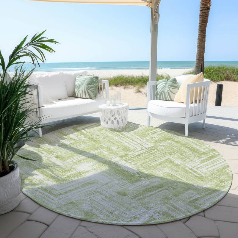 Machine Washable Indoor/ Outdoor Chantille Modern Chevron Rug