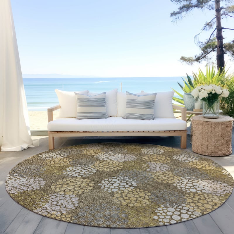 Machine Washable Indoor/ Outdoor Chantille Modern Bubbles Rug - Brown - 8' x 8'