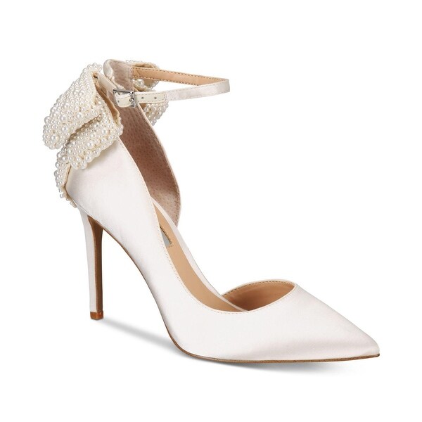 narrow womens shoes online