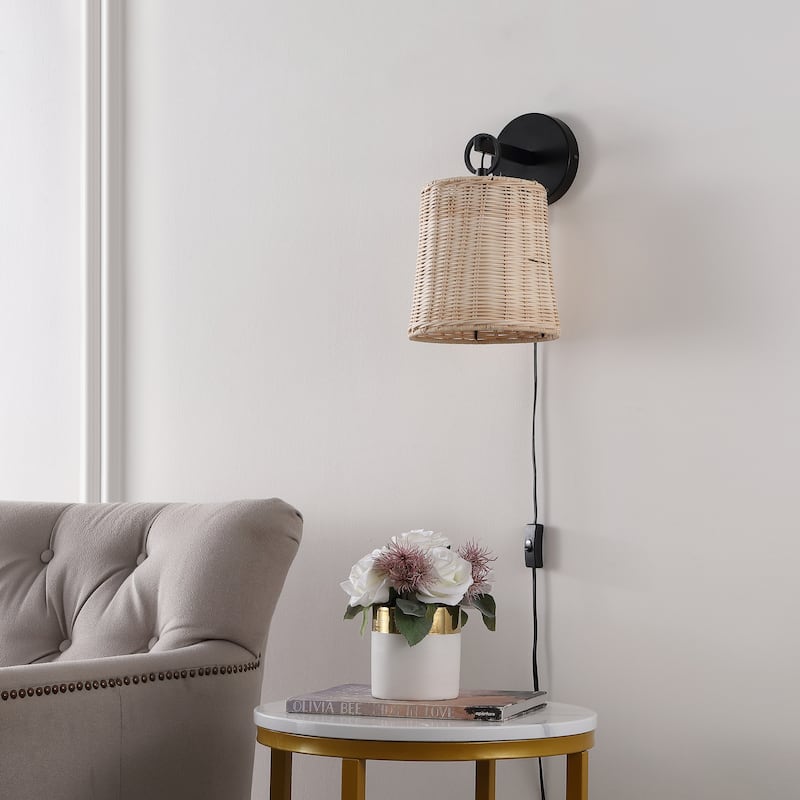 SAFAVIEH Lighting Tietje Wall Sconce (Set of 2) - 8" W x 10" D x 13" H - 8Wx10Dx13H