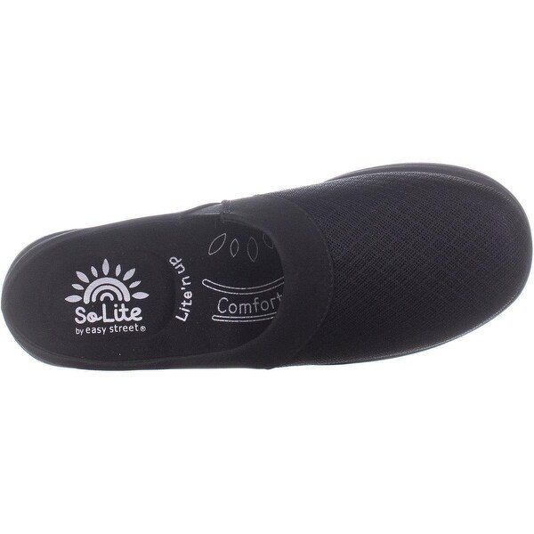 easy street slip on shoes