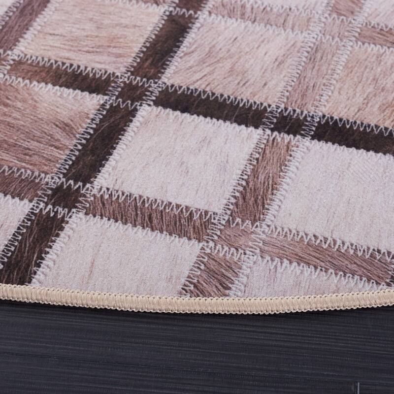 SAFAVIEH Faux Hide Machine Washable Slip Resistant Aurela Rustic