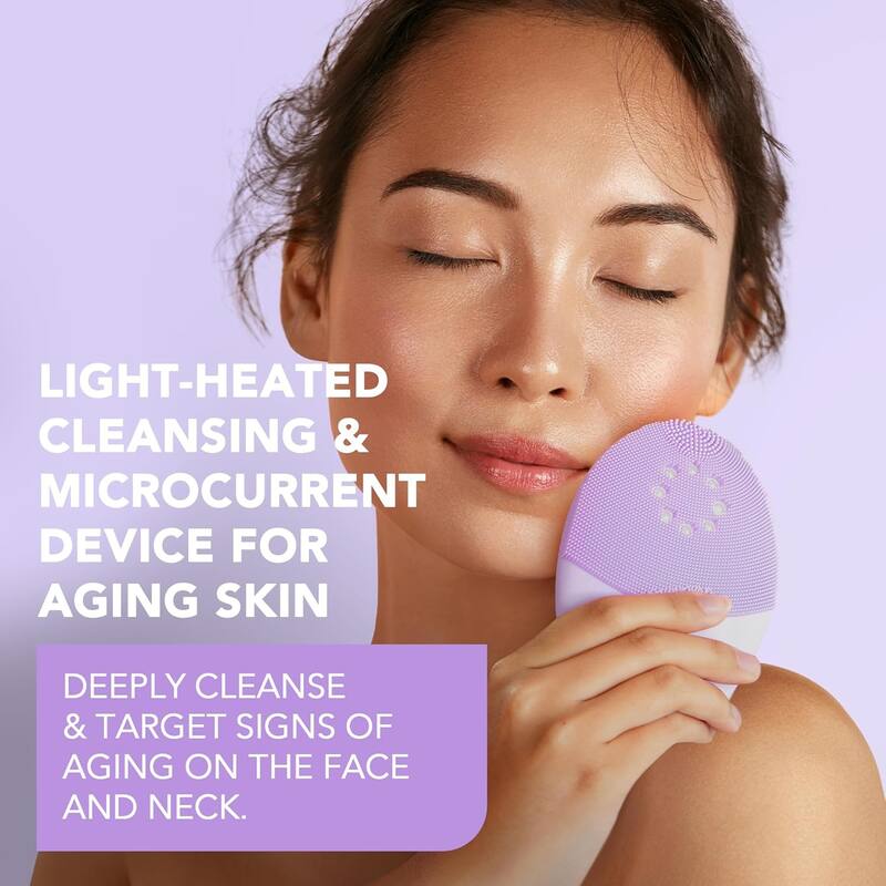 Foreo Luna 4 Plus LED Cleansing Brush Sensitive Skin - Lavender