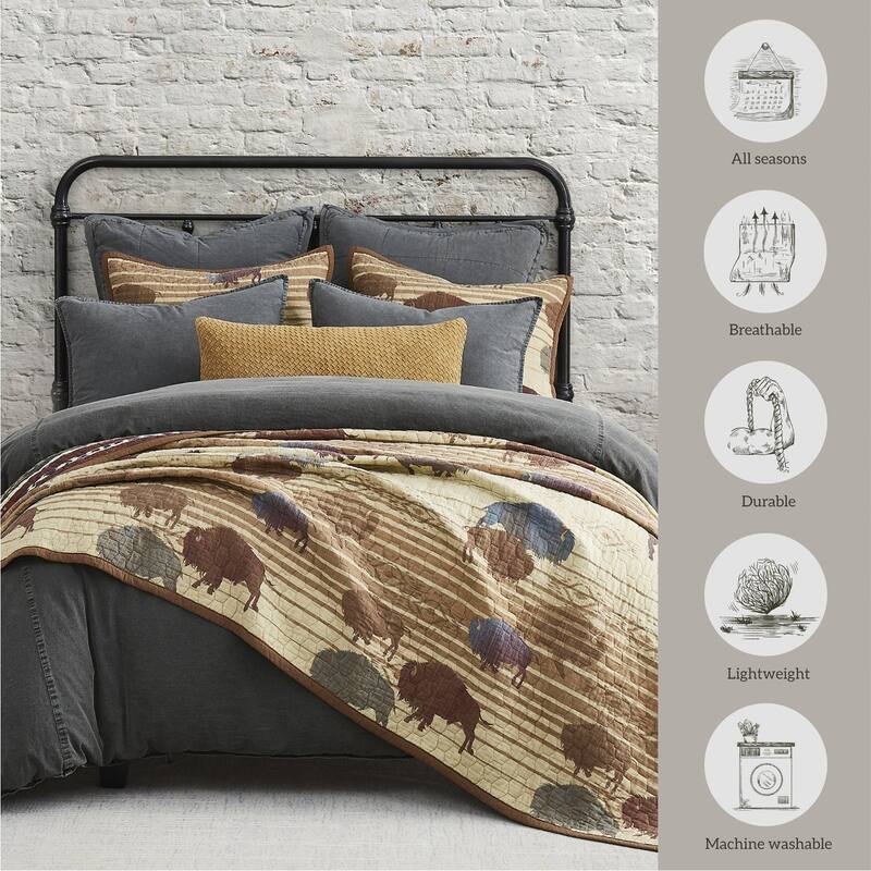 Paseo Road Home on the Range Printed Buffalo Aztec Western Style 3 Piece Reversible Quilt Set