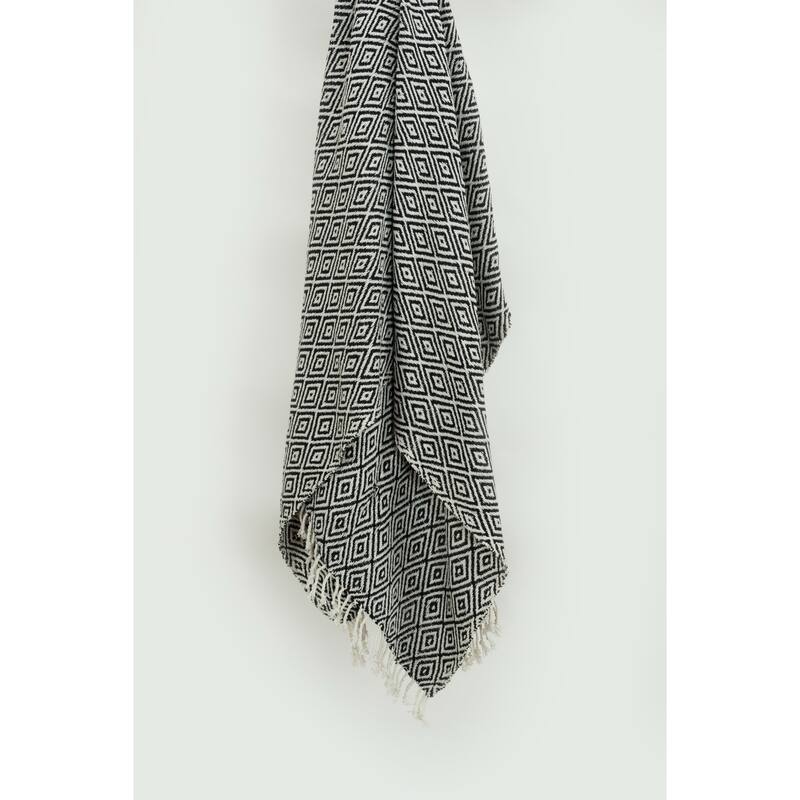 Rizzy Home Boho Geometric Throw Blanket