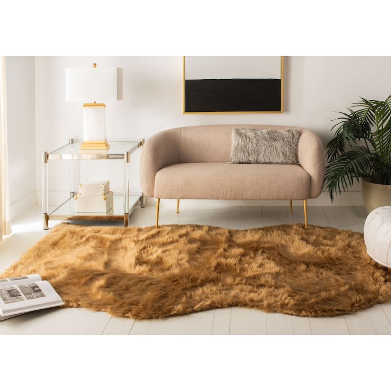 SAFAVIEH, Faux Sheep Idith Shona 2.4-inch Thick Rug
