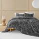 Wonderful Diamond Velvet 3 Piece Quilt Set