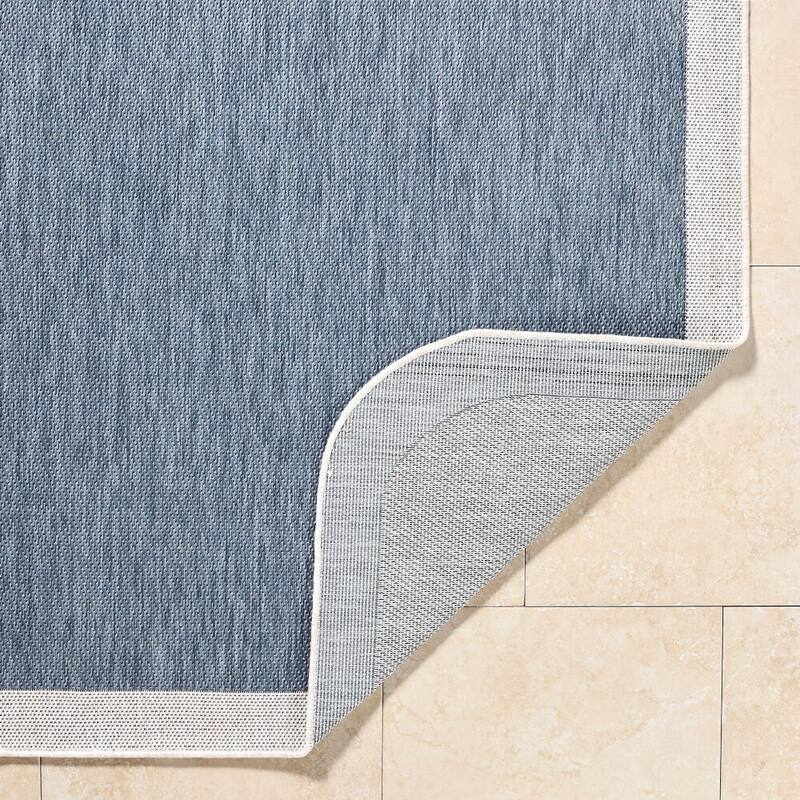 Livabliss Miami Beach Traditional Indoor/Outdoor Area Rug