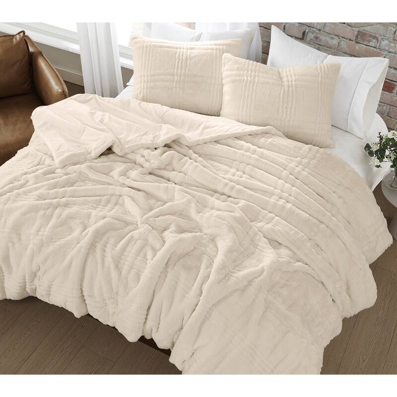 Brooklyn Loom Carved Faux Fur 3 Piece Comforter Set