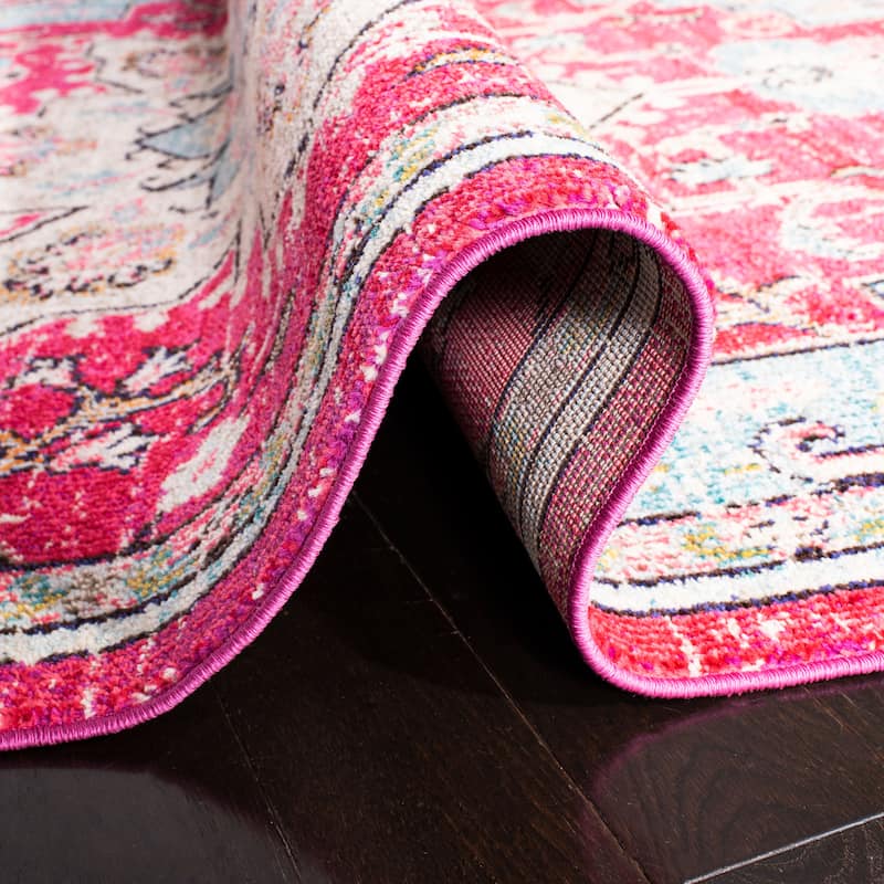 SAFAVIEH Madison Diederike Boho Medallion Distressed Rug