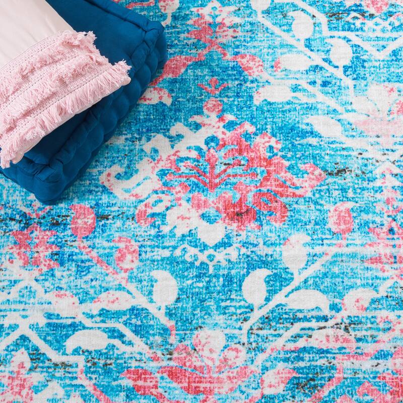 SAFAVIEH Paint Brush Machine Washable Slip Resistant Elvezia Rug