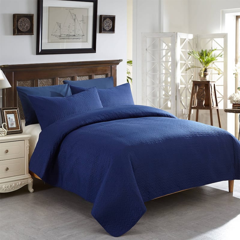 3-piece Fashionable Solid Embossed Quilt Set Bedspread Cover