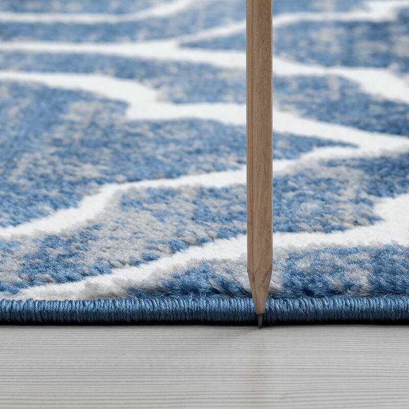 Wyman Farmhouse Geometric Indoor Area Rug