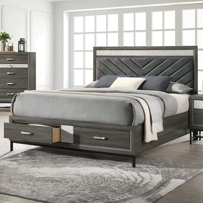 Furniture of America Heinisk Modern Grey Storage Platform Bed with Chevron Headboard and Footboard Drawers