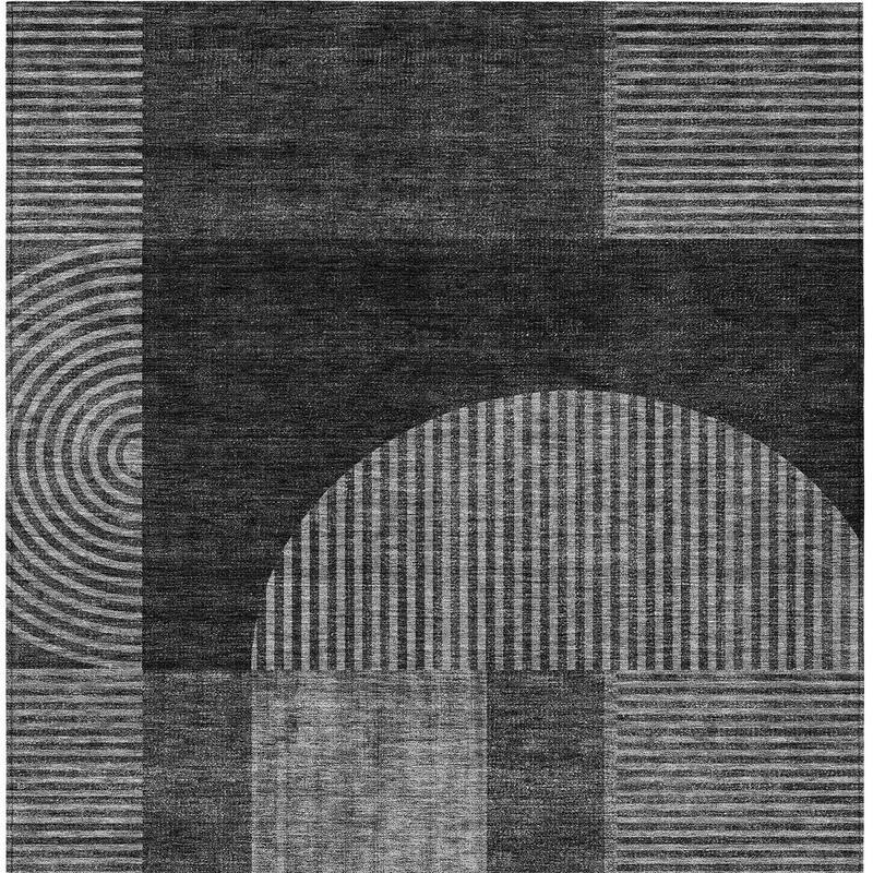 HomeRoots Geometric Transitional Rectangle Outdoor Rug