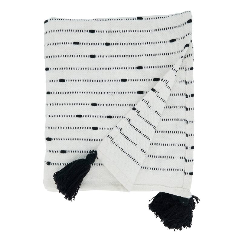 Striped Throw With Tassel Design
