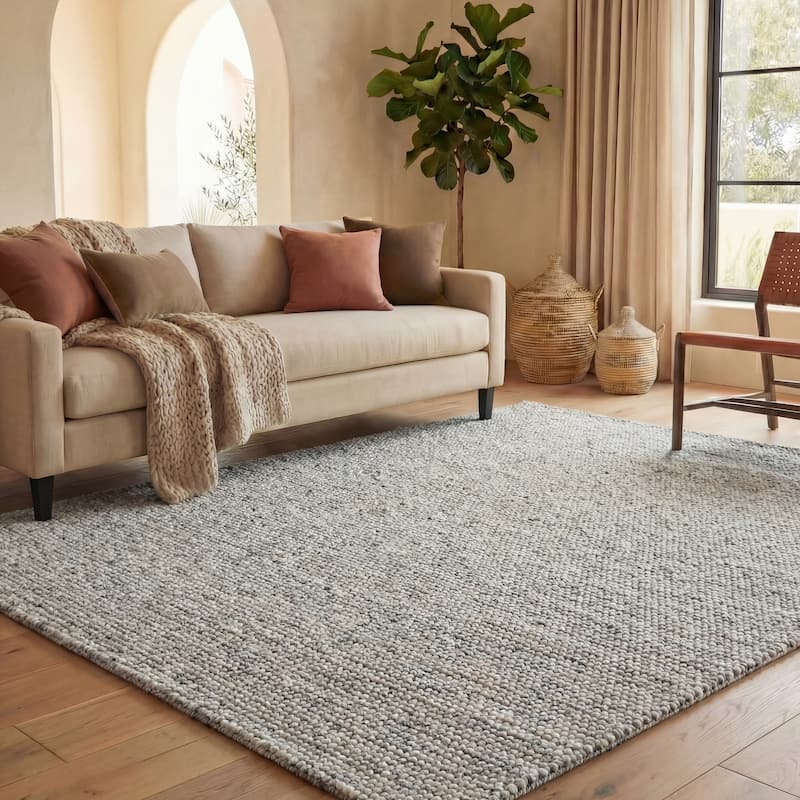 SAFAVIEH Handmade Natura Gonnie Wool Rug