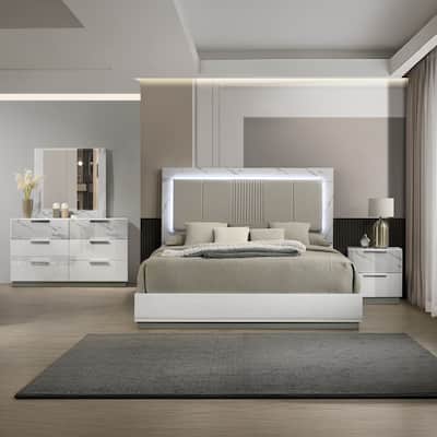 Mist King / Queen 4PC / 5PC Bedroom Set White
